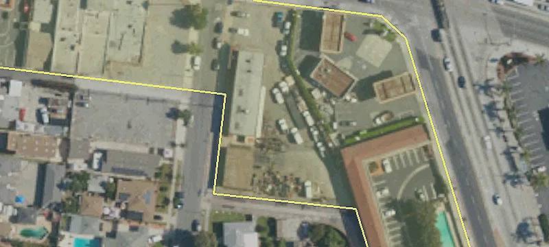 4858 Firestone Blvd