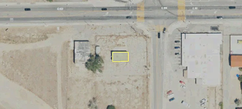 8156 Pearblossom Hwy