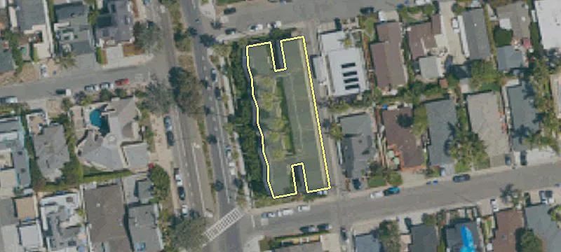 2515 Camino Del Mar