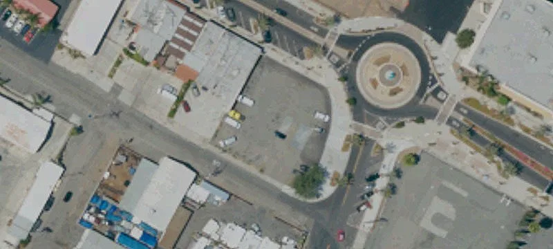745 Santa Fe Dr