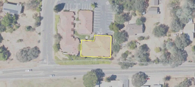 1010 Racquet Clb Dr, Unit 8