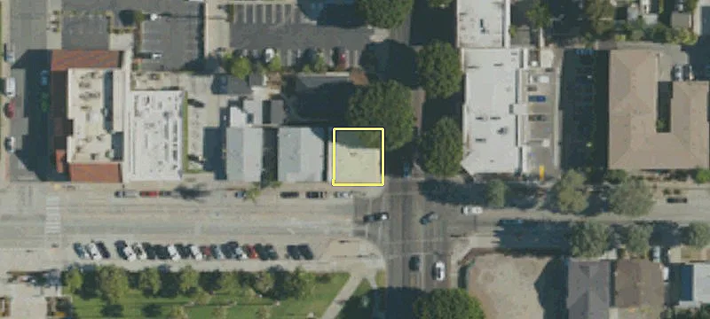 13327 Penn St