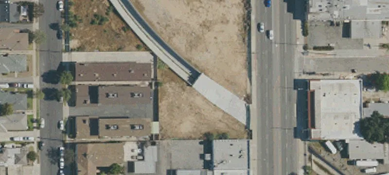 215 San Gabriel Blvd