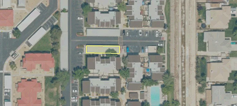 2237 Ave L8