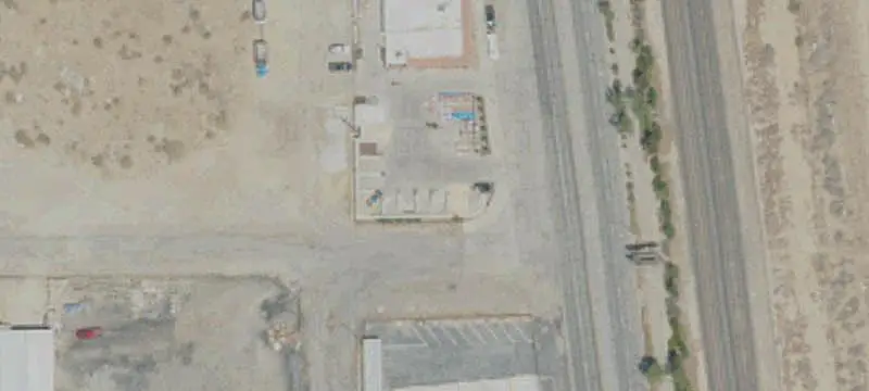 42401 Sierra Hwy