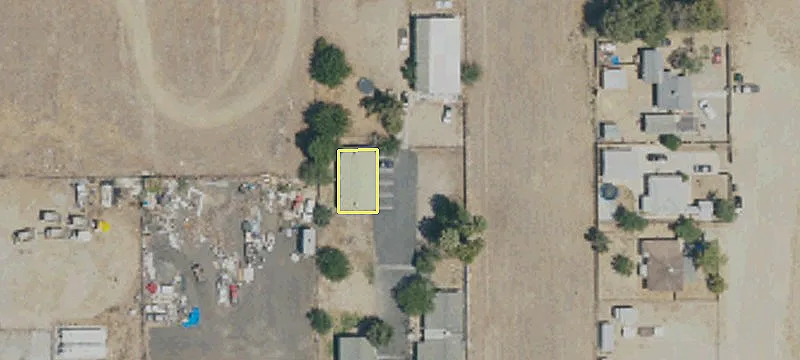 7251 Pearblossom Hwy