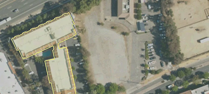 25600 Calabasas Rd