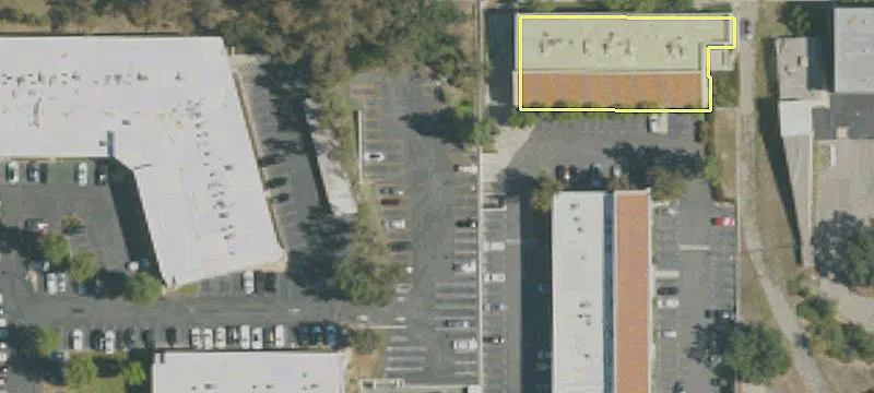 24015 Ventura Blvd