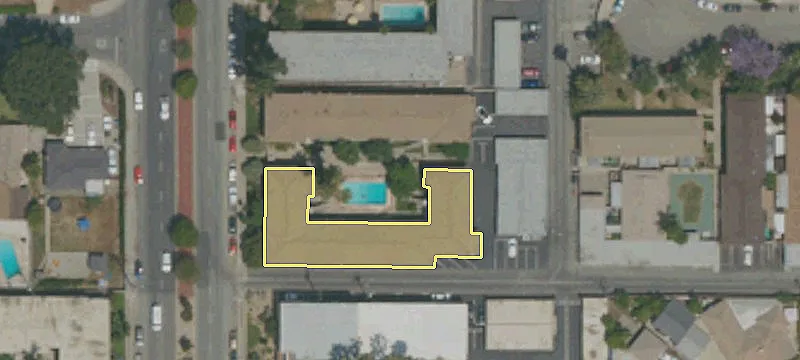 800 Azusa Ave