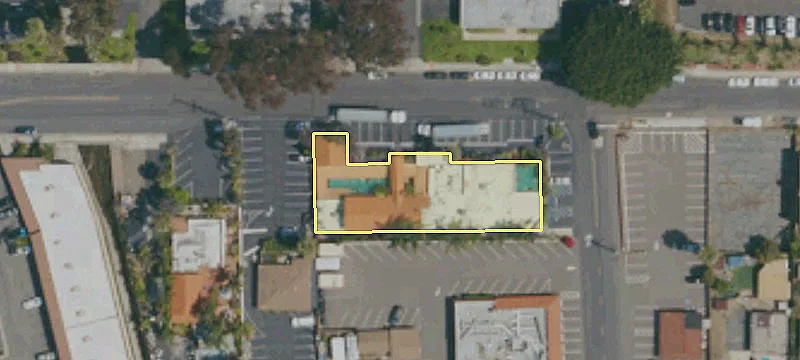 749 Genevieve St