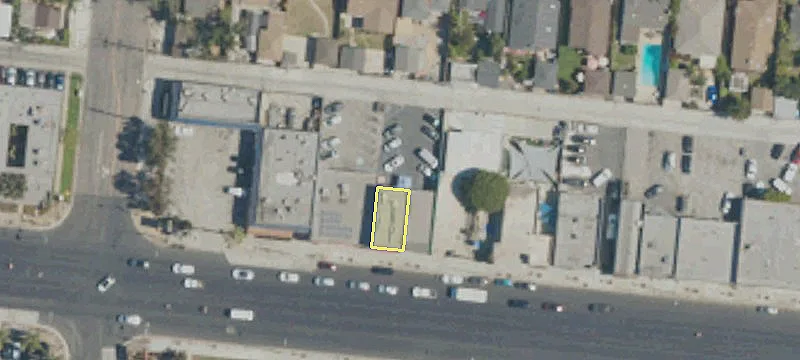 1522 Centinela Ave