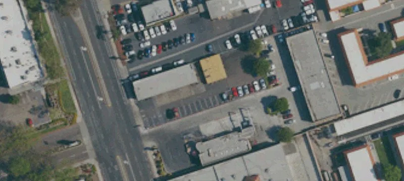1135 Broadway