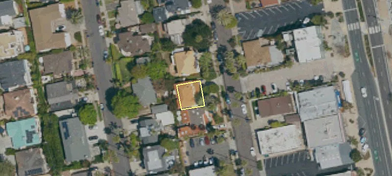 141 Acacia Ave