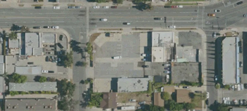 1880 Walnut St
