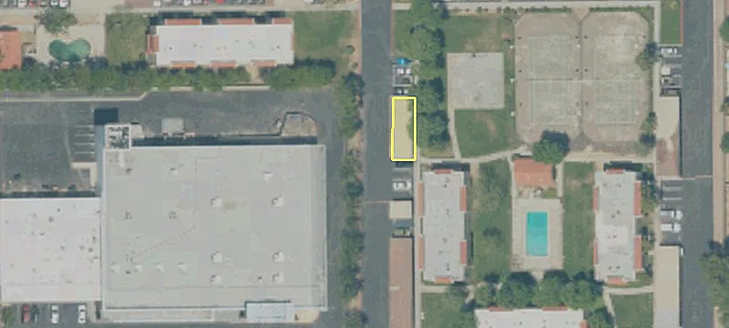 1127 Ave J J
