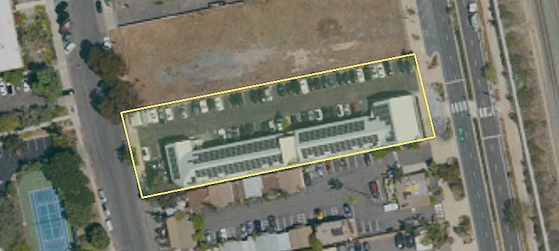 215 Hwy 101