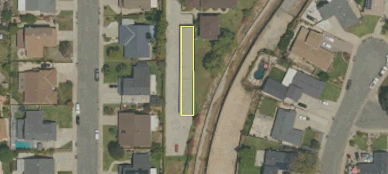 790 Juanita Ave