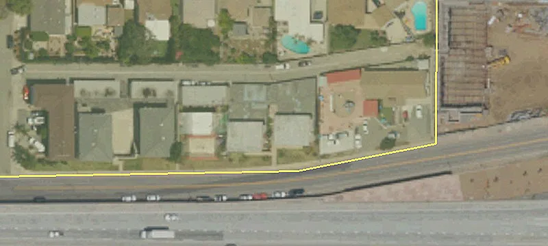 2445 Garvey N Ave