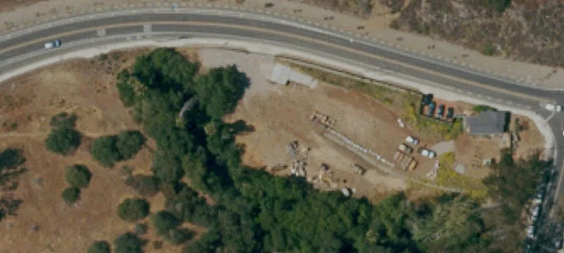 1102 Hacienda Dr