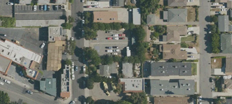 918 Gladys Ave