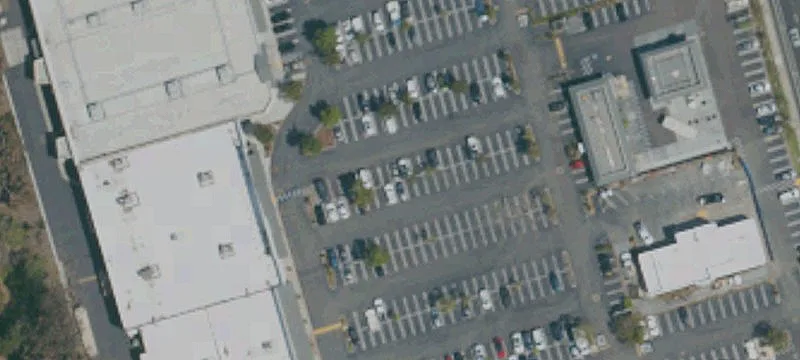 204 El Camino Real, Unit 52