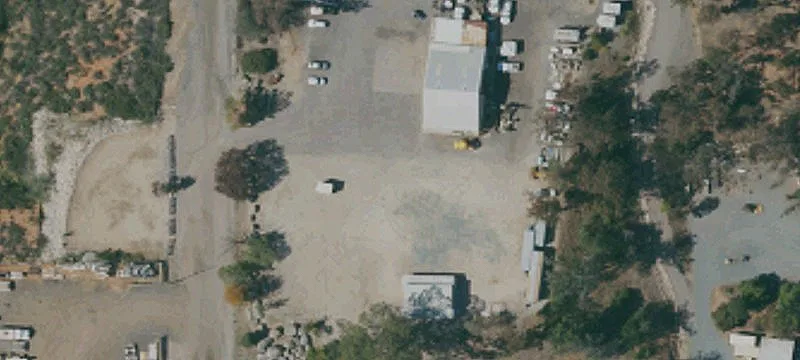 Tavern Rd