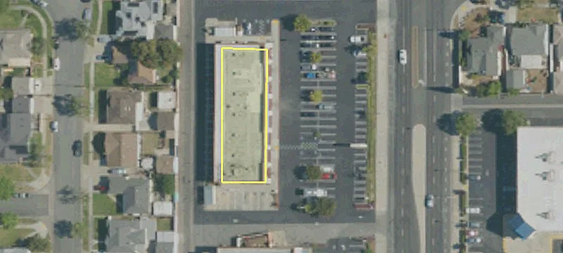 4929 Paramount Blvd