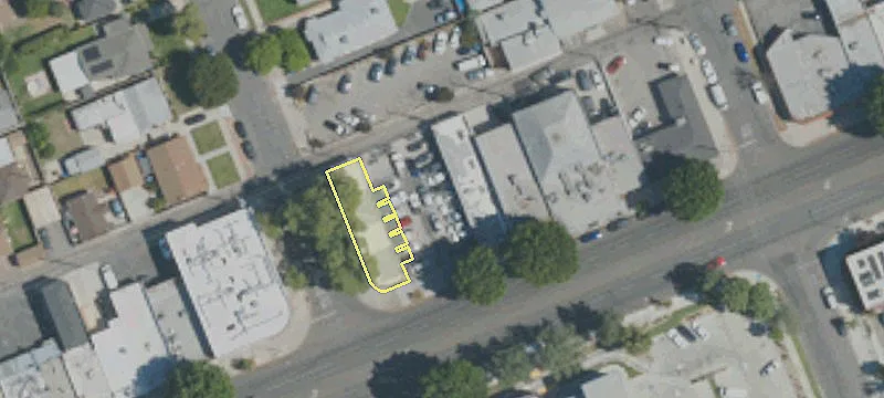 1817 Magnolia Blvd