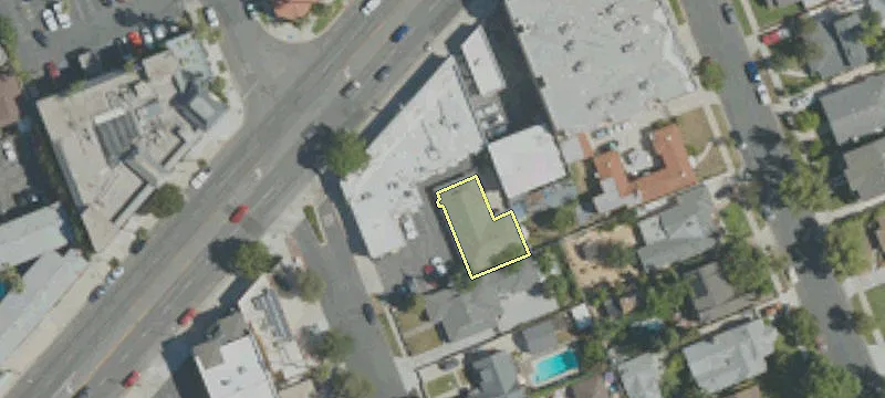 1916 Olive Ave