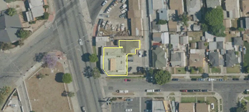 1040 Long Bch Blvd