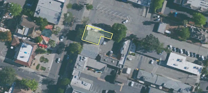 624 Main St