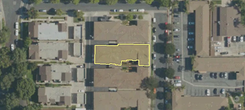 5245 Oliva Ave