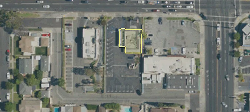 5858 Del Amo Blvd