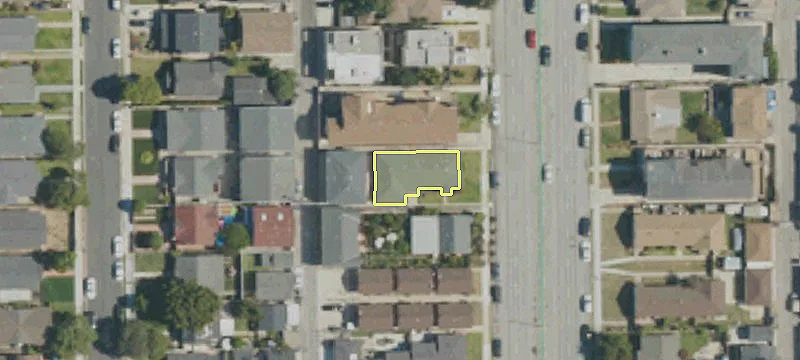2109 Cabrillo Ave