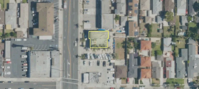 13752 Inglewood Ave