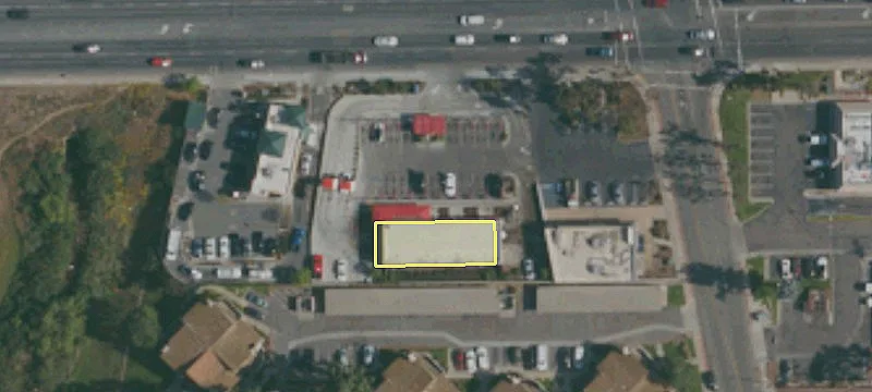 4290 Main St