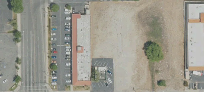 2521 Palmdale Blvd
