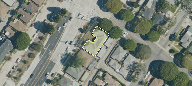 10900 Culver Blvd