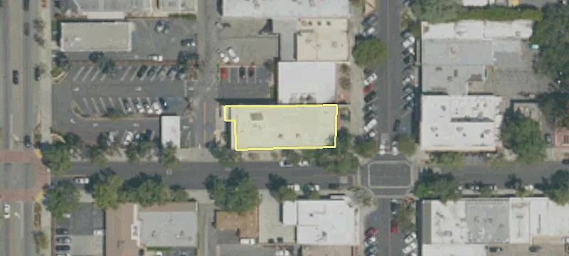 300 2nd St