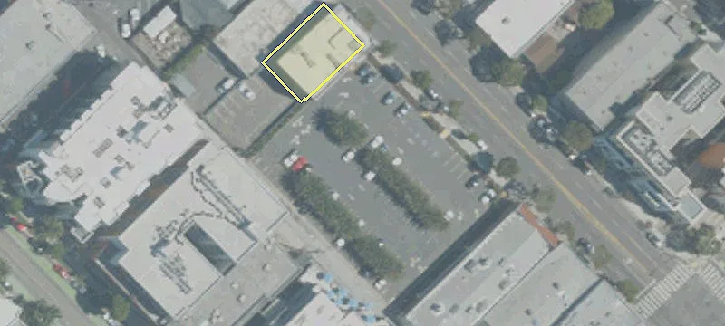 1432 Lincoln Blvd