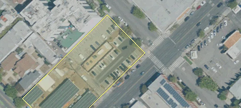 1425 Santa Monica Blvd