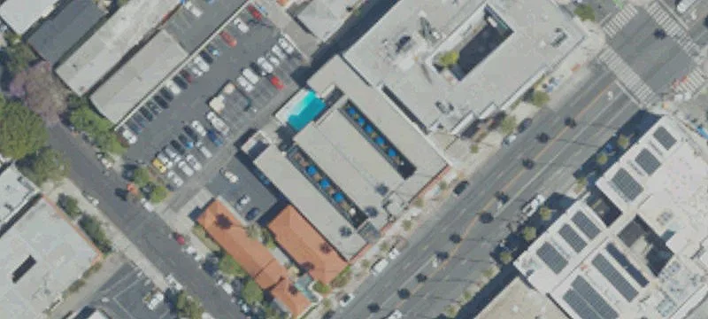2811 Santa Monica Blvd