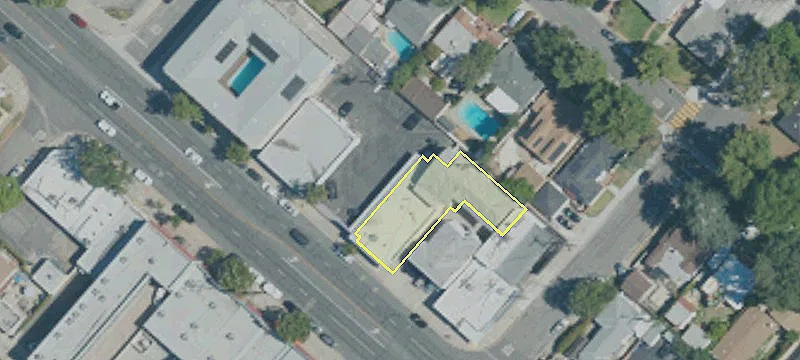 1607 Victory Blvd