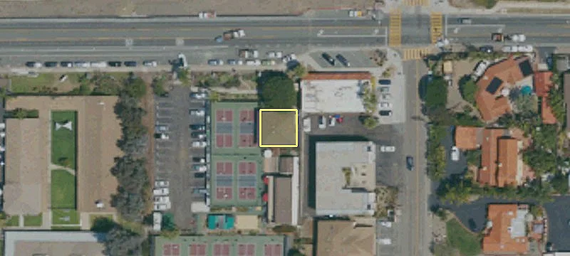 875 Santa Fe Dr