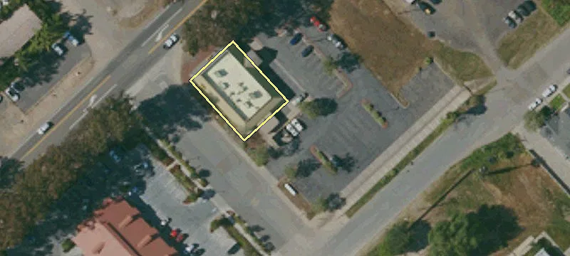 1946 Main St