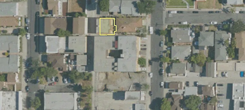 1835 Molino Ave