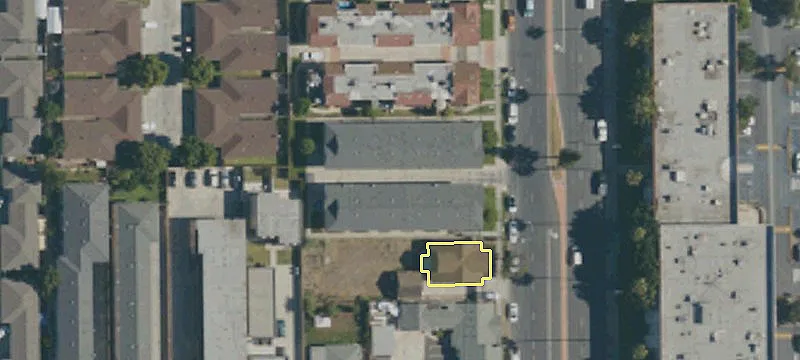21519 Pioneer Blvd