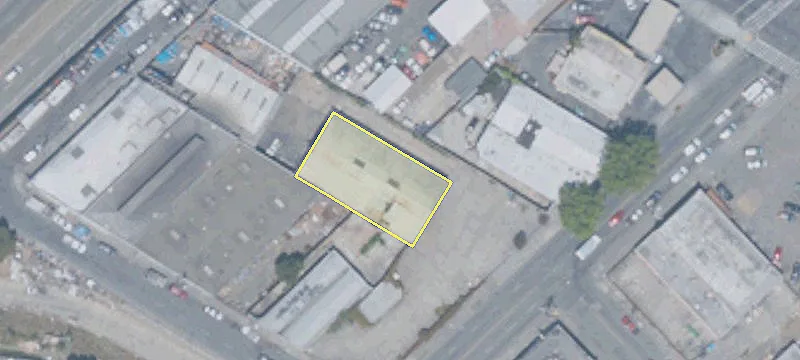 1215 High St