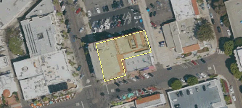 1100 Wall St