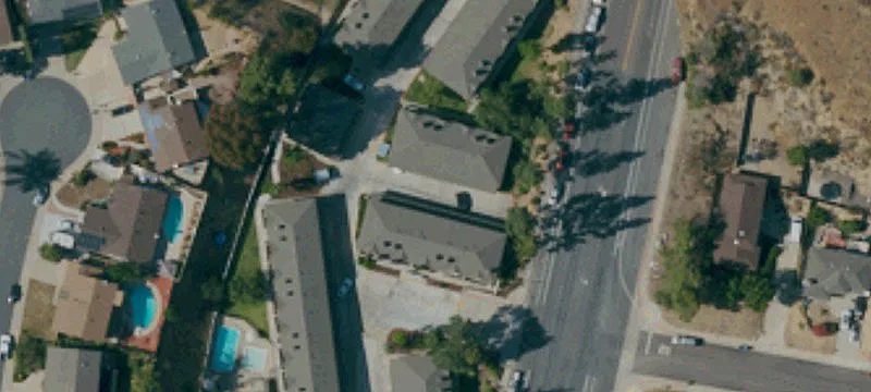 2000 Main St